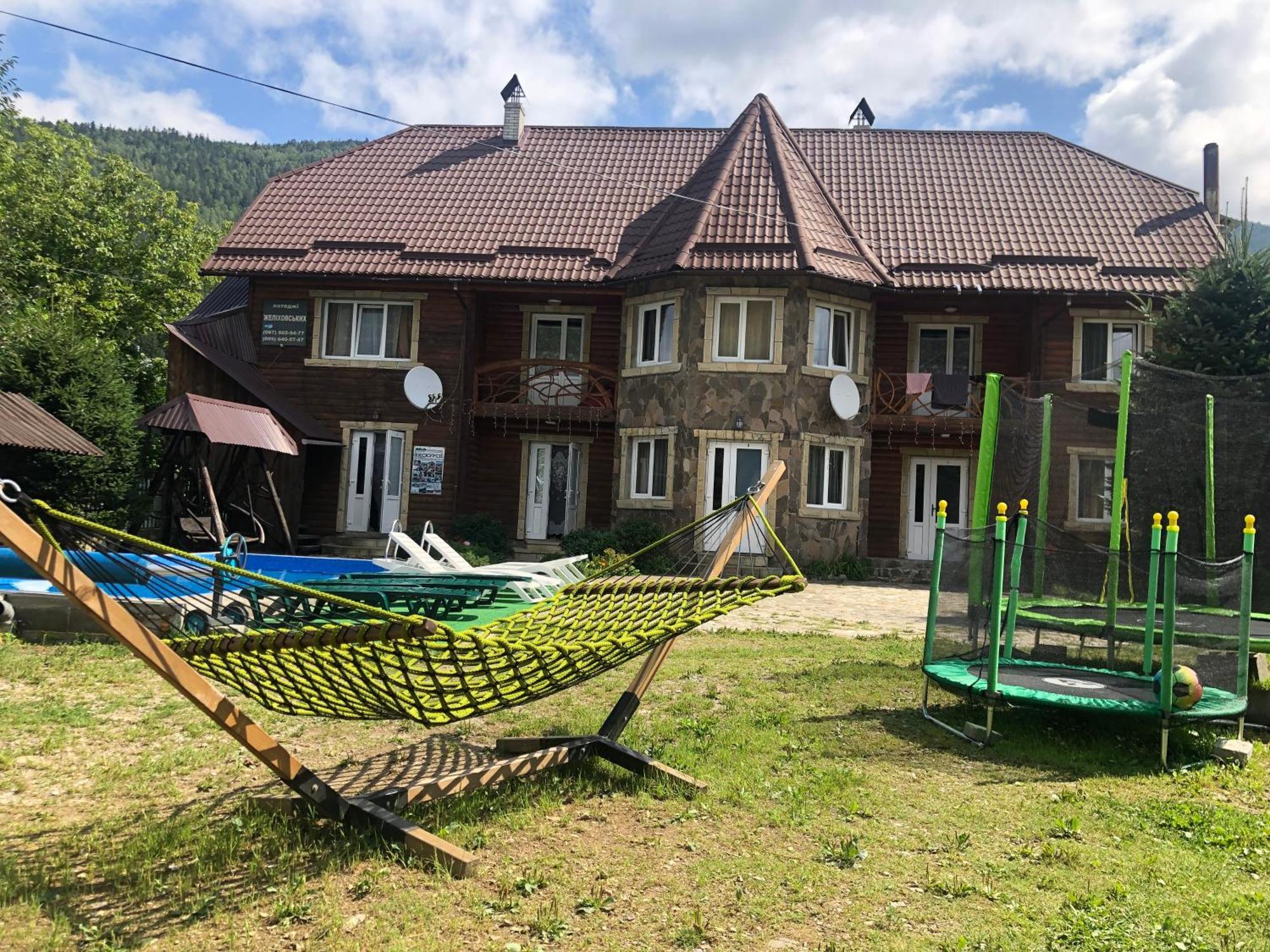 Cottage Zhelikhovskykh Tatariv Exterior photo